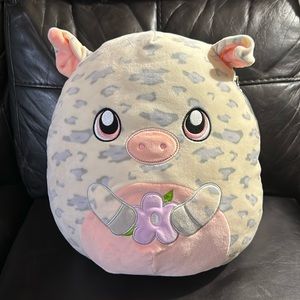 Rosie Squishmallow (rare open eyes)
